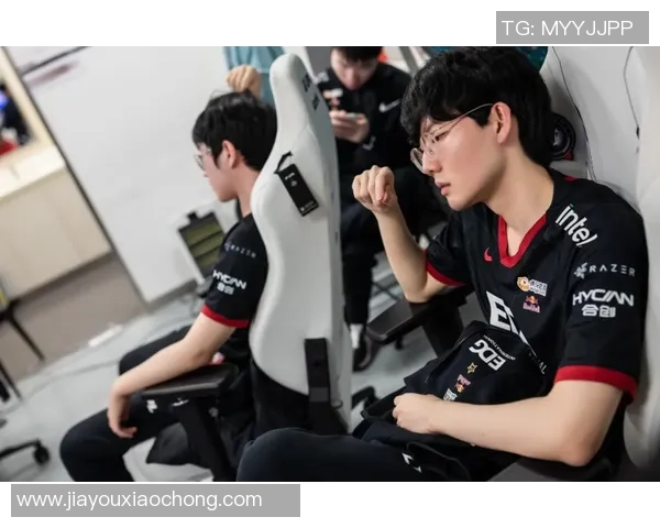 萨斯菲尔德与老男孩激战正酣谁能在这场对决中笑到最后